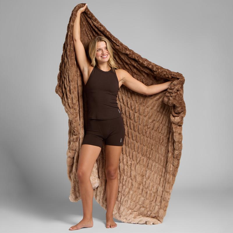 Comfrt | The Dreamer Blanket | Oversized, Cozy, Soft Warm Throw